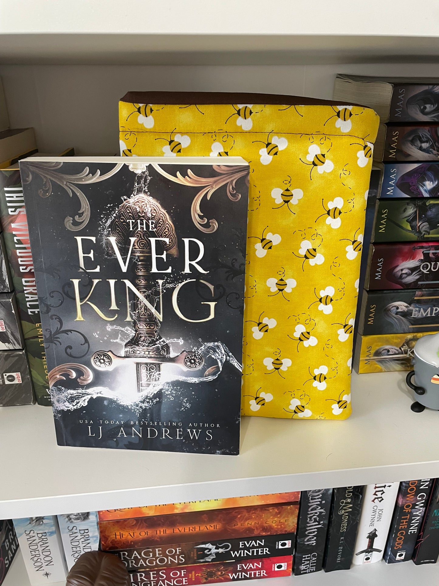 Bees Booksleeve
